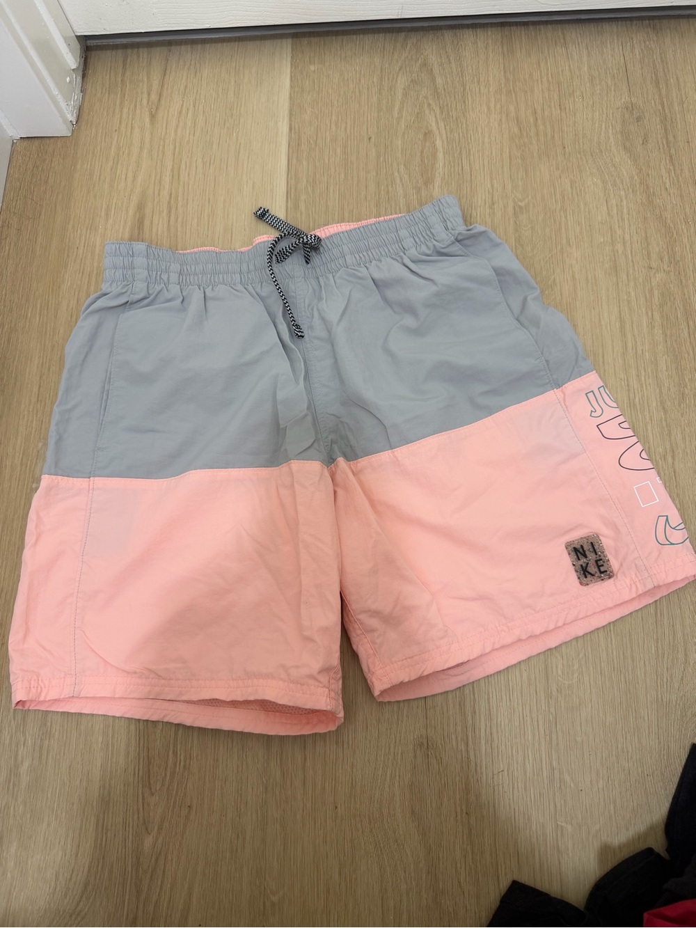 Nike Men's Two-Tone Gray and Pink Athletic Shorts